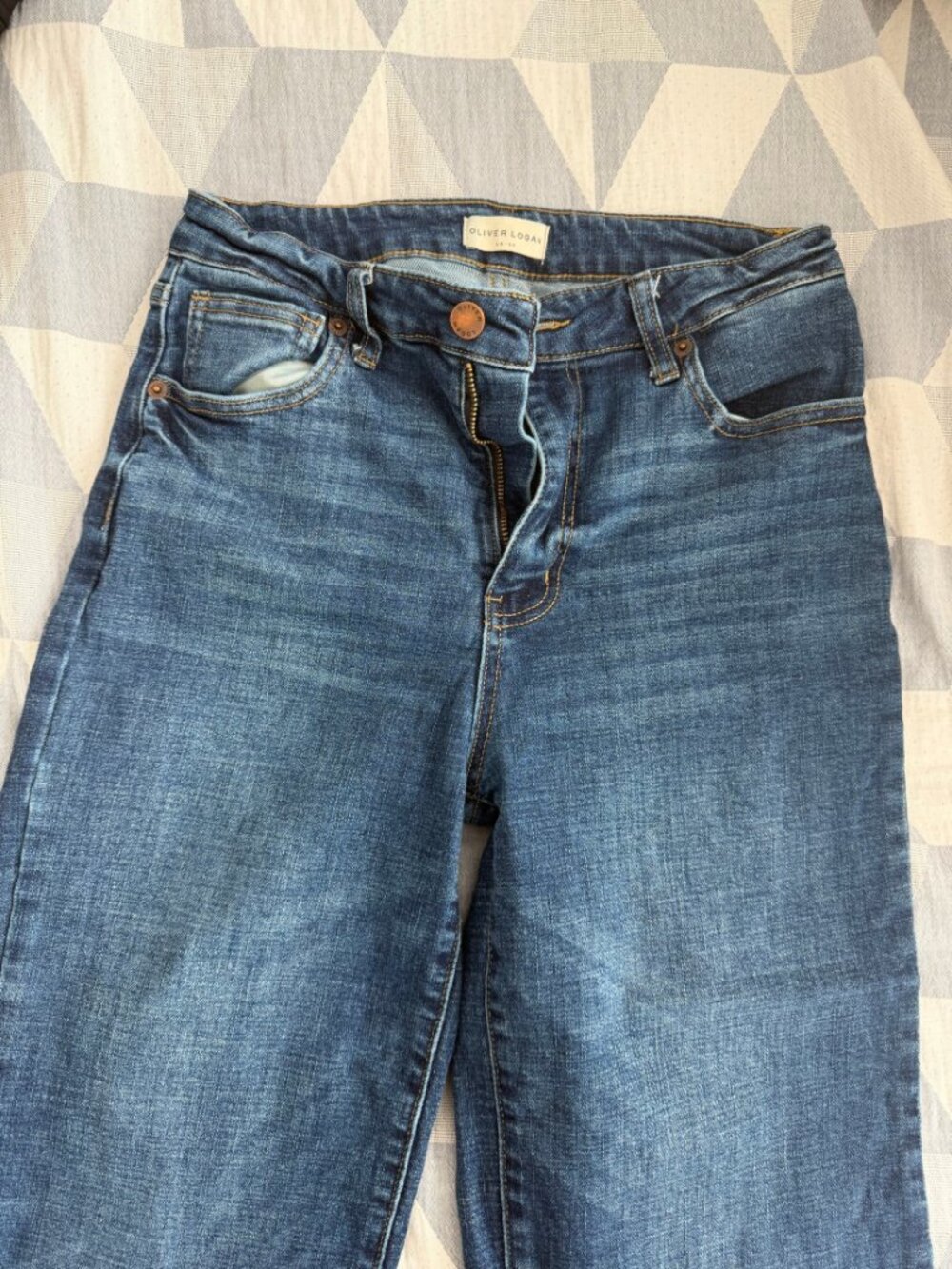 Oliver Logan Aberdeen Wide Leg Crop Jeans High Rise Raw Hem 27